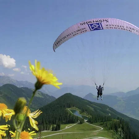 In Tyrol Near Lift Semesterbostad *